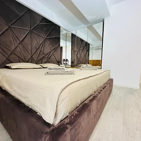 One Promenada Mamaia Nord Apartment *