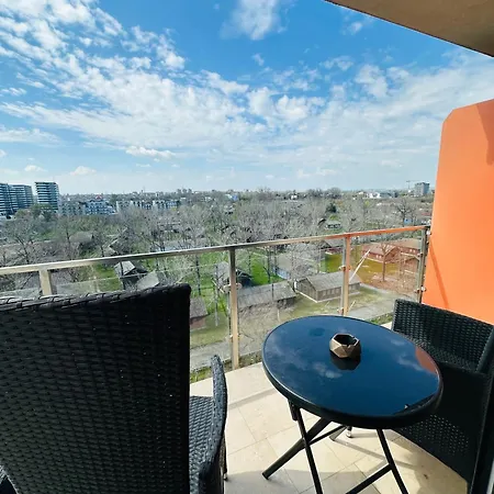 One Promenada Mamaia Nord Apartment