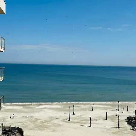 One Promenada Mamaia Nord *