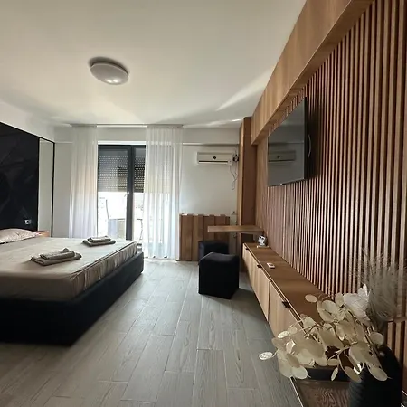 One Promenada Mamaia Nord Нэводари