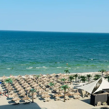 One Promenada Mamaia Nord Apartment