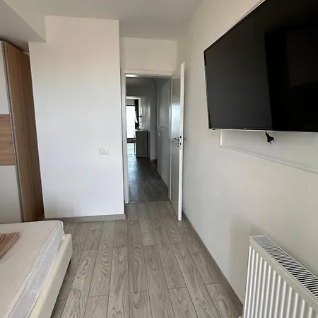Апартаменты One Promenada Mamaia Nord