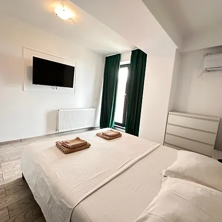 Апартаменты One Promenada Mamaia Nord *